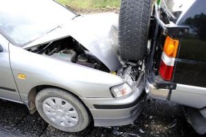 Connecticut car accident lawyers - gray car rearended a blue suv